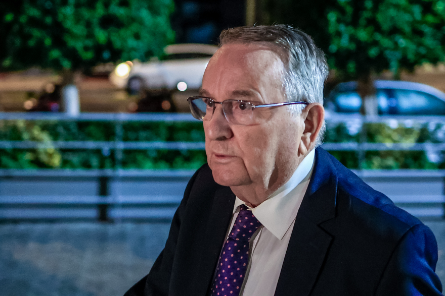 ΝΔ: Φροντιστήριο στους βουλευτές για τα ομόφυλα ζευγάρια - Σκέρτσος: Ανήκουμε στη Δύση, είμαστε καθρέφτης της κοινωνίας