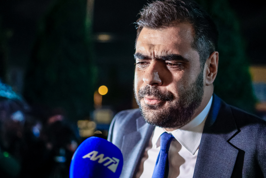 ΝΔ: Φροντιστήριο στους βουλευτές για τα ομόφυλα ζευγάρια - Σκέρτσος: Ανήκουμε στη Δύση, είμαστε καθρέφτης της κοινωνίας