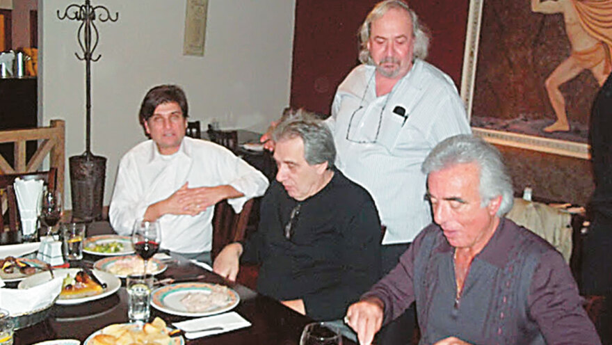 Ντίνος Βοϊδονικόλας: H ιστορία και ο θάνατος του σκληρού Μανιάτη της νύχτας