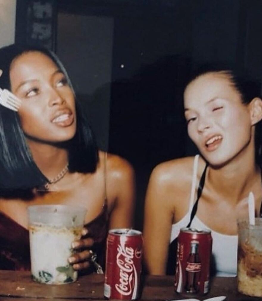 Ναόμι Κάμπελ για Κέιτ Μος: Είσαι η οικογένεια που διάλεξα και εκτιμώ τις δεκαετίες της αδελφικής μας σχέσης