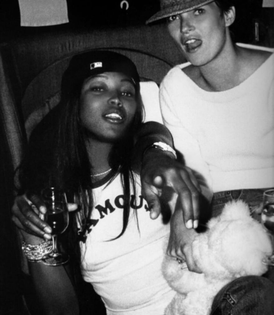 Ναόμι Κάμπελ για Κέιτ Μος: Είσαι η οικογένεια που διάλεξα και εκτιμώ τις δεκαετίες της αδελφικής μας σχέσης