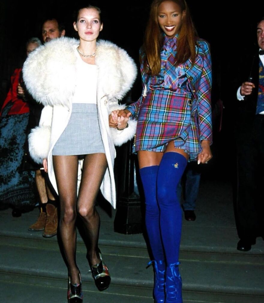 Ναόμι Κάμπελ για Κέιτ Μος: Είσαι η οικογένεια που διάλεξα και εκτιμώ τις δεκαετίες της αδελφικής μας σχέσης