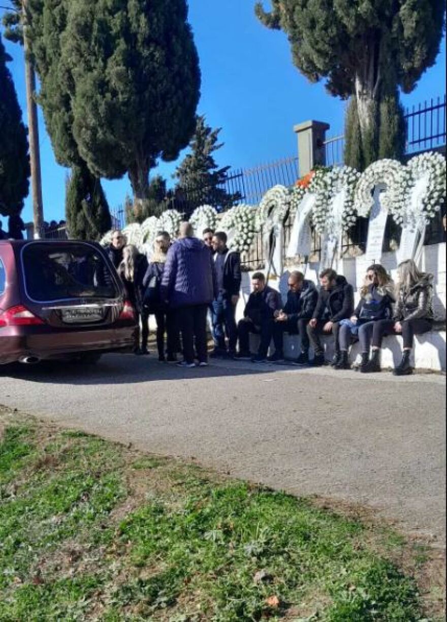 Σέρρες: Ανείπωτη θλίψη στην κηδεία του 30χρονου Γιώργου Ζαγκλιβέρη - Δείτε φωτογραφίες