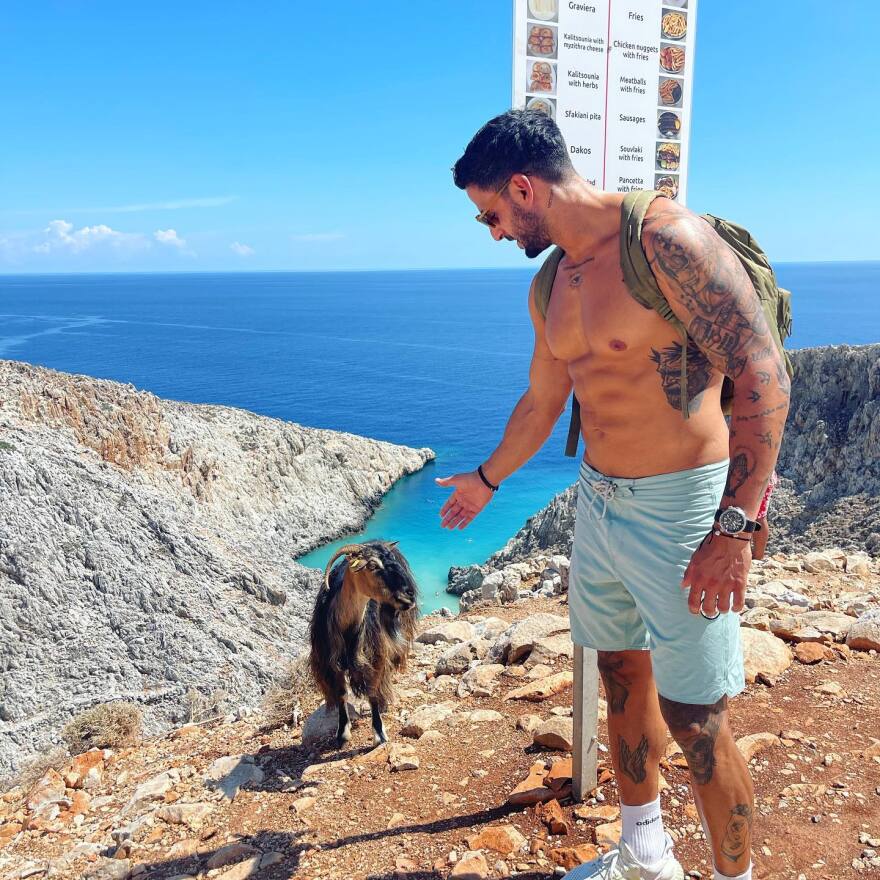 Ποιος είναι ο Γιάννης Περπατάρης, ο 34χρονος αγρότης του Survivor που κέρδισε ήδη το Twitter