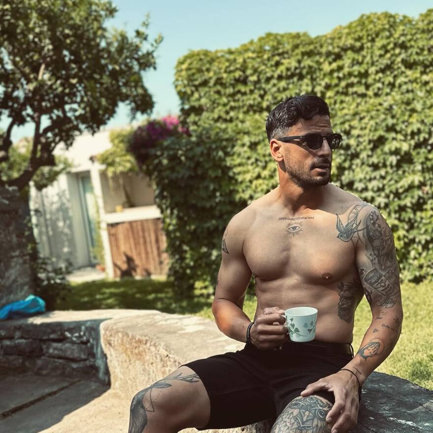 Ποιος είναι ο Γιάννης Περπατάρης, ο 34χρονος αγρότης του Survivor που κέρδισε ήδη το Twitter