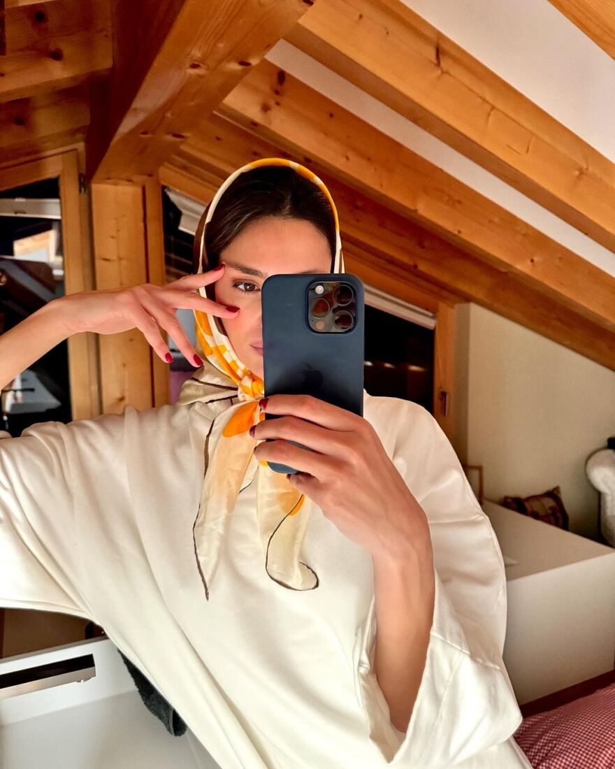 Ηλιάνα Παπαγεωργίου: Έφερε το… καλοκαίρι στις Άλπεις και ποζάρει με μπικίνι στα χιόνια