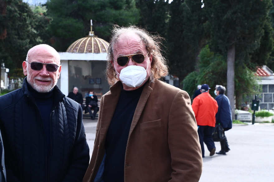 Ολυμπιακός: Είπαν το τελευταίο «αντίο» στον Γιώργο Δαρίβα - Δείτε φωτογραφίες