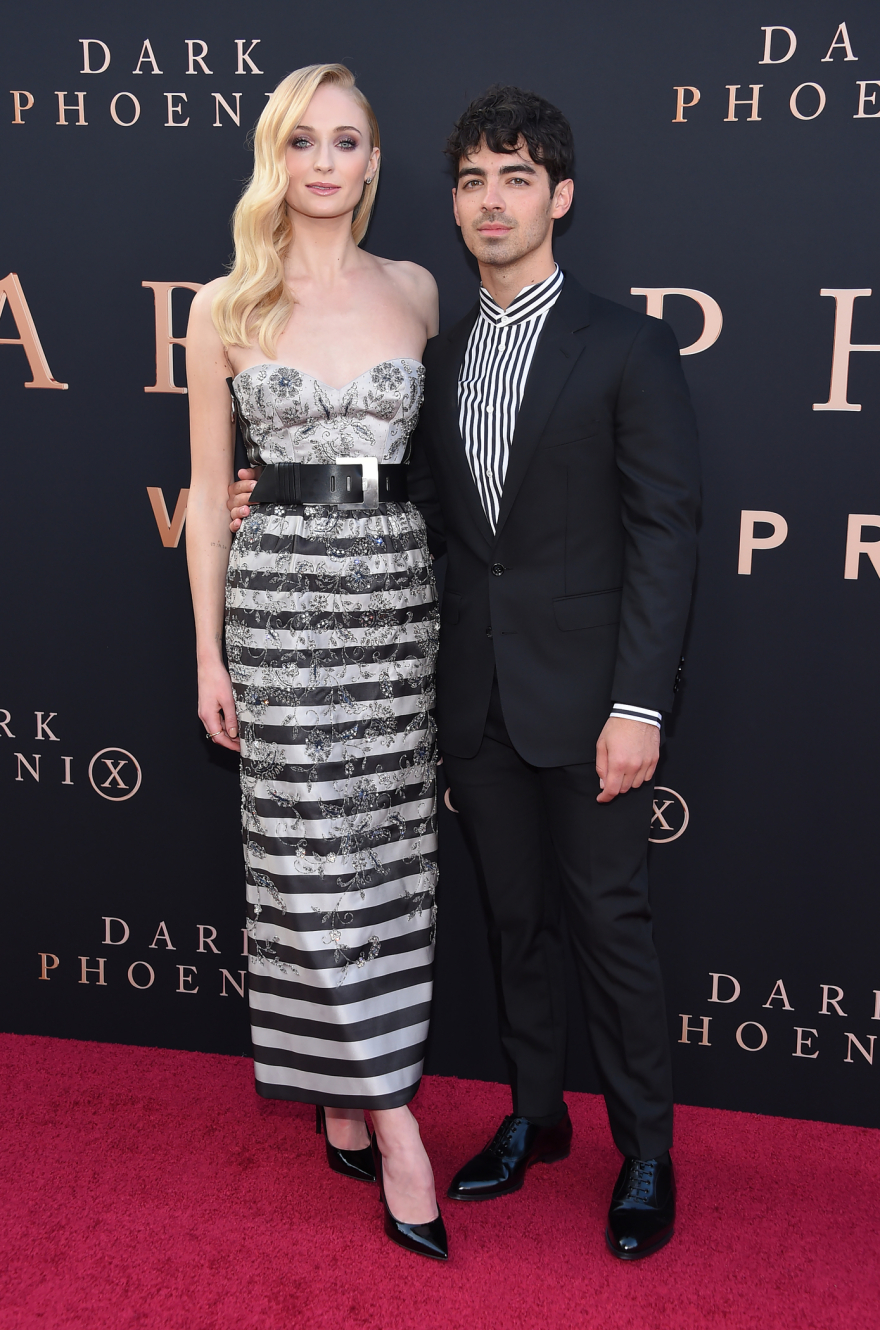 Σόφι Τέρνερ: Ζητά από τον δικαστή να απορρίψει την αγωγή για απαγωγή παιδιού ενάντια στον πρώην της Τζο Τζόνας 