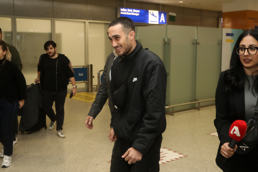 Κατάληψη τάνκερ: «Ήταν κάτι πρωτόγνωρο αλλά ήμουν ψύχραιμος» - Τα πρώτα λόγια του 19χρονου ναυτικού 