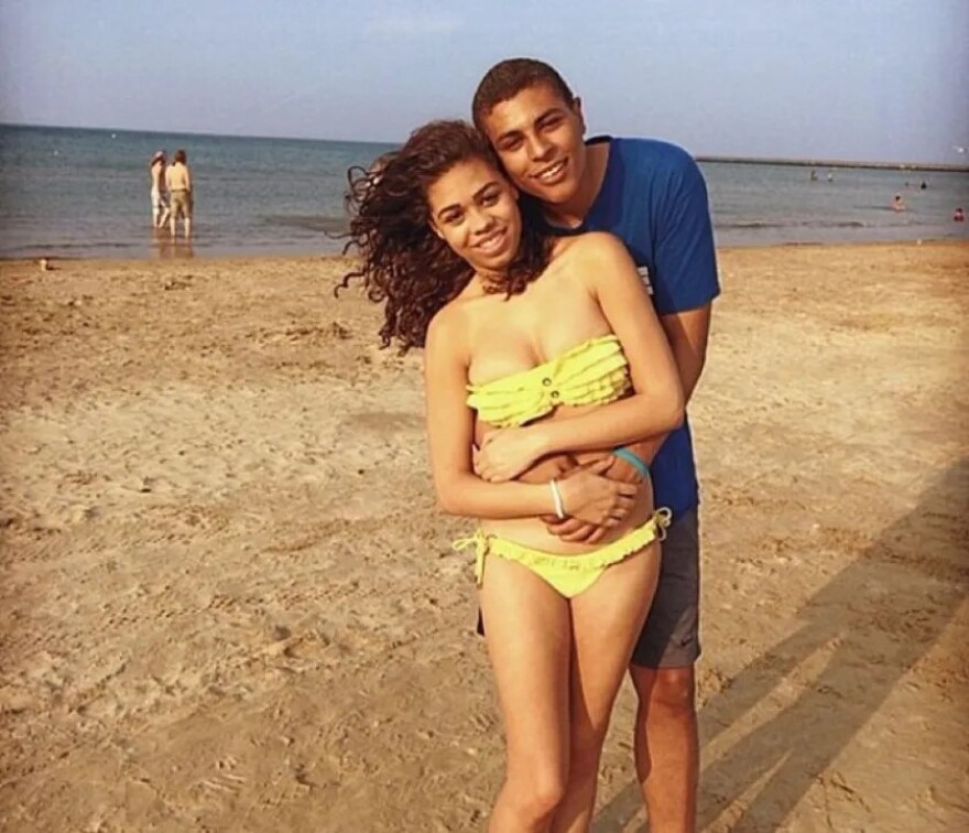 Αμερικανίδα σκότωσε τη μάνα της και την έκρυψε σε βαλίτσα για να της πάρει $1,5 εκατ. - Το μίσος της γεννήθηκε στη Σαντορίνη