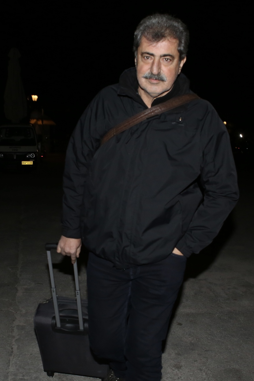 ΣΥΡΙΖΑ - Στις Σπέτσες κι ο Πολάκης: Πρέπει να σας πω καλώς σας βρήκα; - Δείτε βίντεο και φωτογραφίες