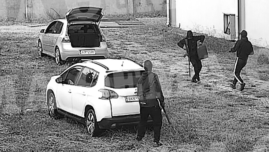 Greek Mafia: Φωτογραφίες ντοκουμέντο από τη δράση της οργάνωσης που εμπλέκεται στις δολοφονίες Σκαφτούρου και Ρουμπέτη