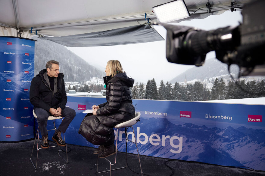 Μητσοτάκης: Συναντήθηκε με τον πρόεδρο της Microsoft στο Νταβός