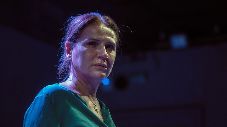 «Ο Ελέφας» του Κώστα Μποσταντζόγλου στο Σύγχρονο Θέατρο