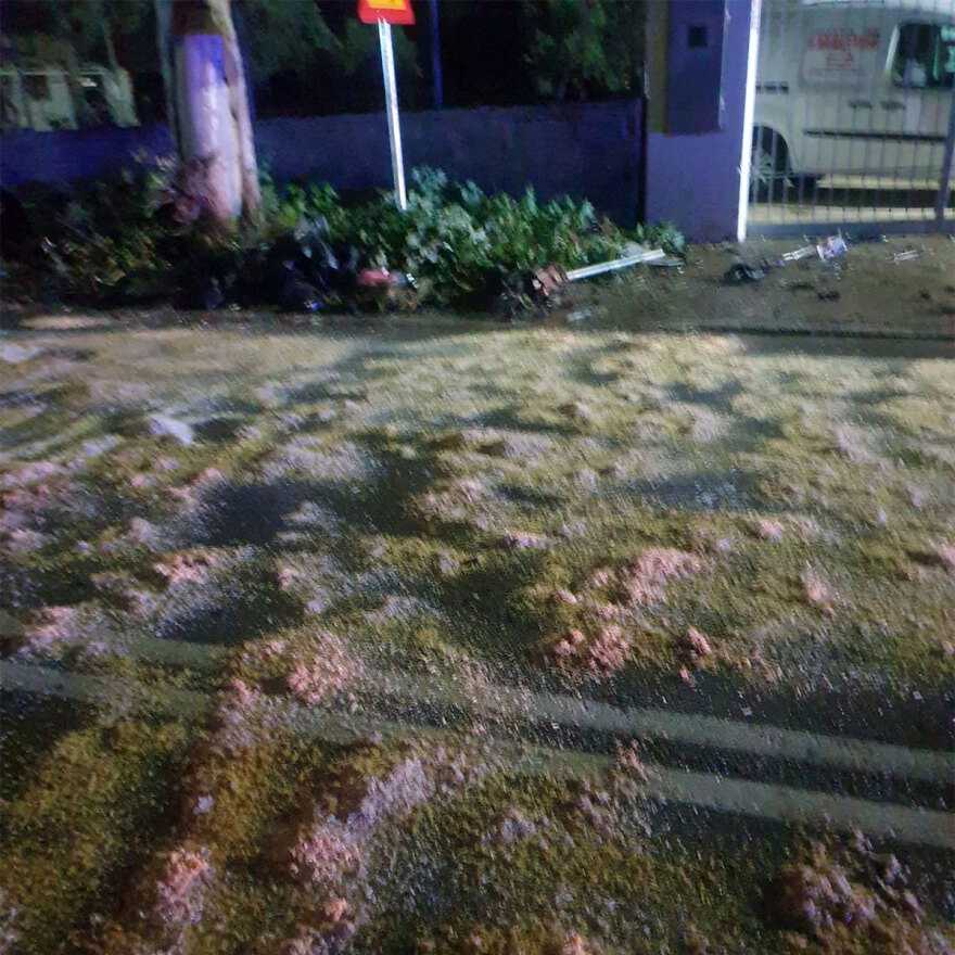 Τραγωδία στα Μέγαρα: Ένας νεαρός νεκρός και τρεις τραυματίες σε τροχαίο - Βίντεο με τη στιγμή της σύγκρουσης