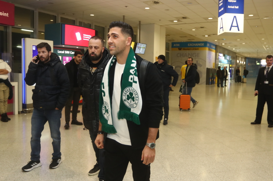 Μπακασέτας: Επέστρεψε στην Ελλάδα για λογαριασμό του Παναθηναϊκού - «Νέα πρόκληση στην καριέρα μου, θρύλος ο Τερίμ» - Βίντεο