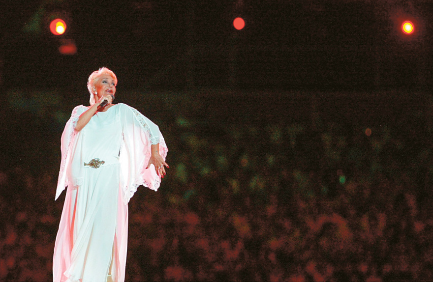 Μαρινέλλα: Από τις φτωχογειτονιές της Θεσσαλονίκης στην κορυφαία ερμηνεύτρια που μάγεψε τον Σινάτρα