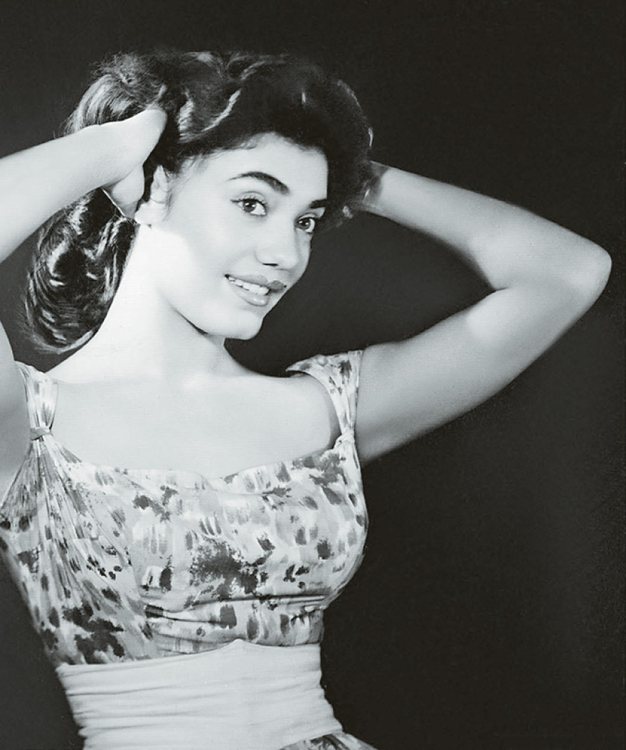 Μαρινέλλα: Από τις φτωχογειτονιές της Θεσσαλονίκης στην κορυφαία ερμηνεύτρια που μάγεψε τον Σινάτρα