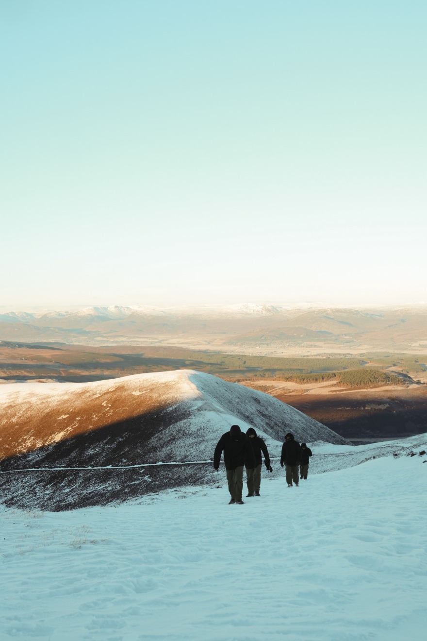 Ποδοσφαιρικό Survivor - Οι παίκτες της δανέζικης Μίντιλαντ κλήθηκαν να επιβιώσουν στα χάιλαντς της Σκωτίας χωρίς τροφή!