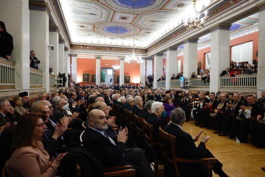 Δείτε βίντεο και φωτογραφίες από την εκδήλωση ανάληψης καθηκόντων των Πρυτανικών Αρχών στο Πανεπιστήμιο Αθηνών