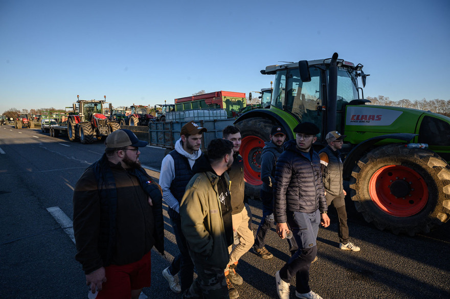 Γερμανία: Προς εκτροχιασμό η... ατμομηχανή της Ευρώπης -  Μεγάλες συγκεντρώσεις συνδικάτων