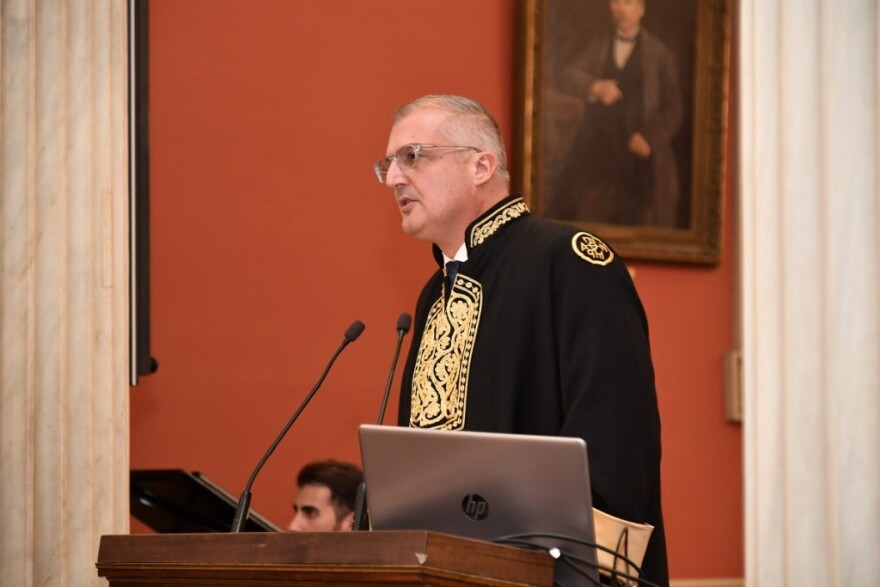 Δείτε βίντεο και φωτογραφίες από την εκδήλωση ανάληψης καθηκόντων των Πρυτανικών Αρχών στο Πανεπιστήμιο Αθηνών