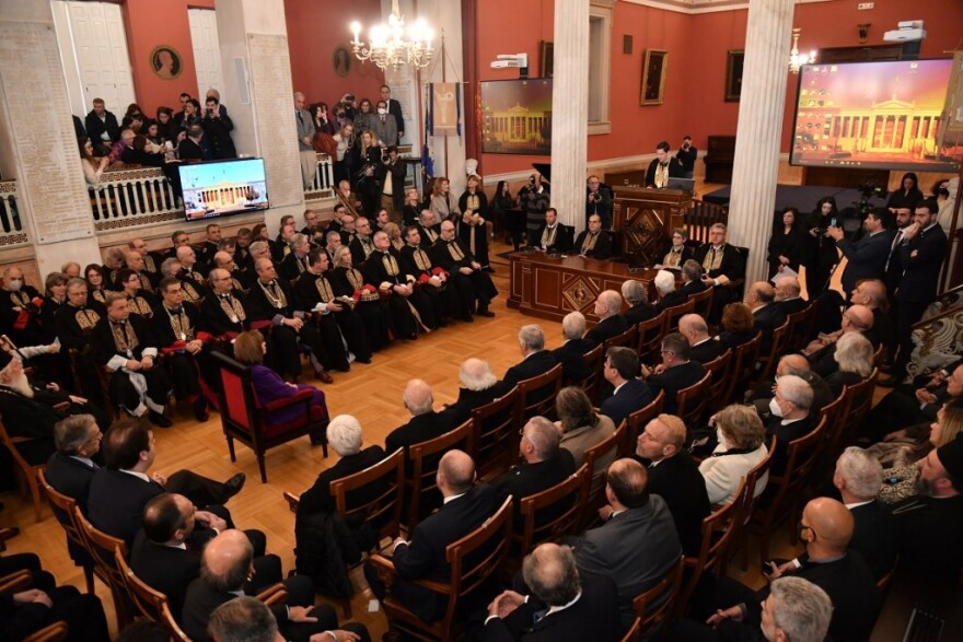 Δείτε βίντεο και φωτογραφίες από την εκδήλωση ανάληψης καθηκόντων των Πρυτανικών Αρχών στο Πανεπιστήμιο Αθηνών