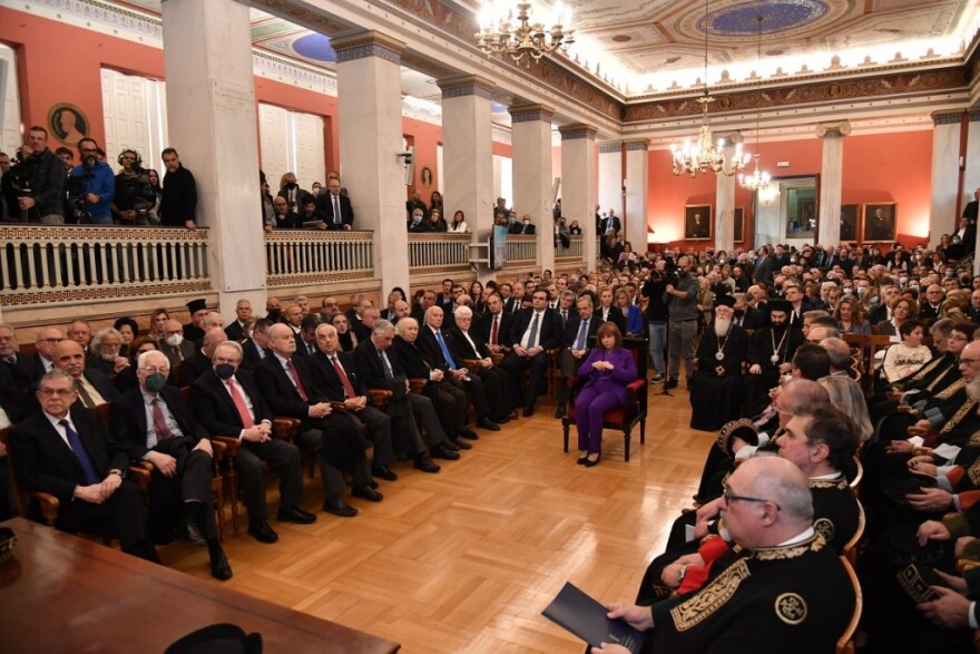 Δείτε βίντεο και φωτογραφίες από την εκδήλωση ανάληψης καθηκόντων των Πρυτανικών Αρχών στο Πανεπιστήμιο Αθηνών