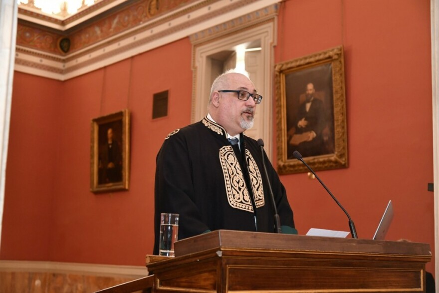 Δείτε βίντεο και φωτογραφίες από την εκδήλωση ανάληψης καθηκόντων των Πρυτανικών Αρχών στο Πανεπιστήμιο Αθηνών