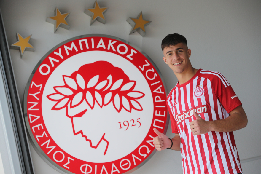 Ολυμπιακός:  Ανανέωσαν οι Κωνσταντίνος και Χαράλαμπος Κωστούλας