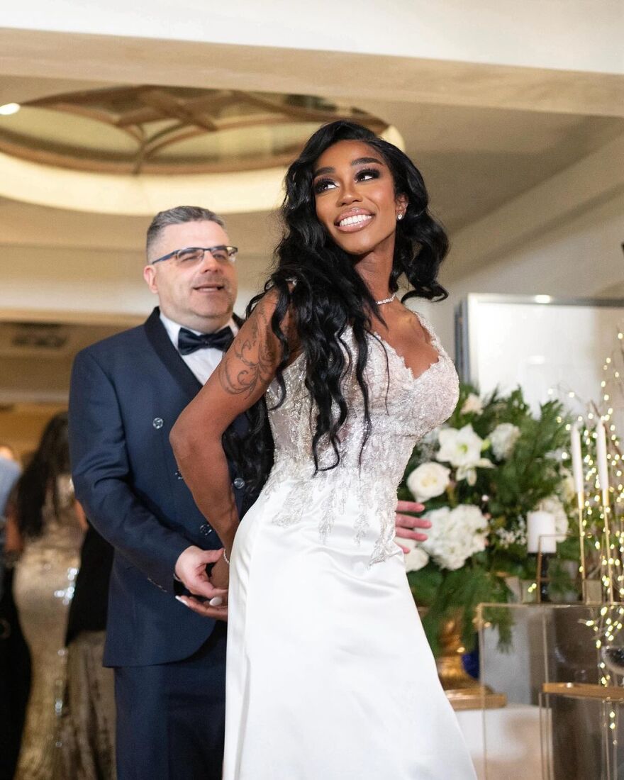 Ελίζαμπεθ Ελέτσι: Έλεγχος της ΑΑΔΕ και στο ινστιτούτο ομορφιάς της - Έψαξαν μέχρι την απόδειξη από το σούπερ μάρκετ