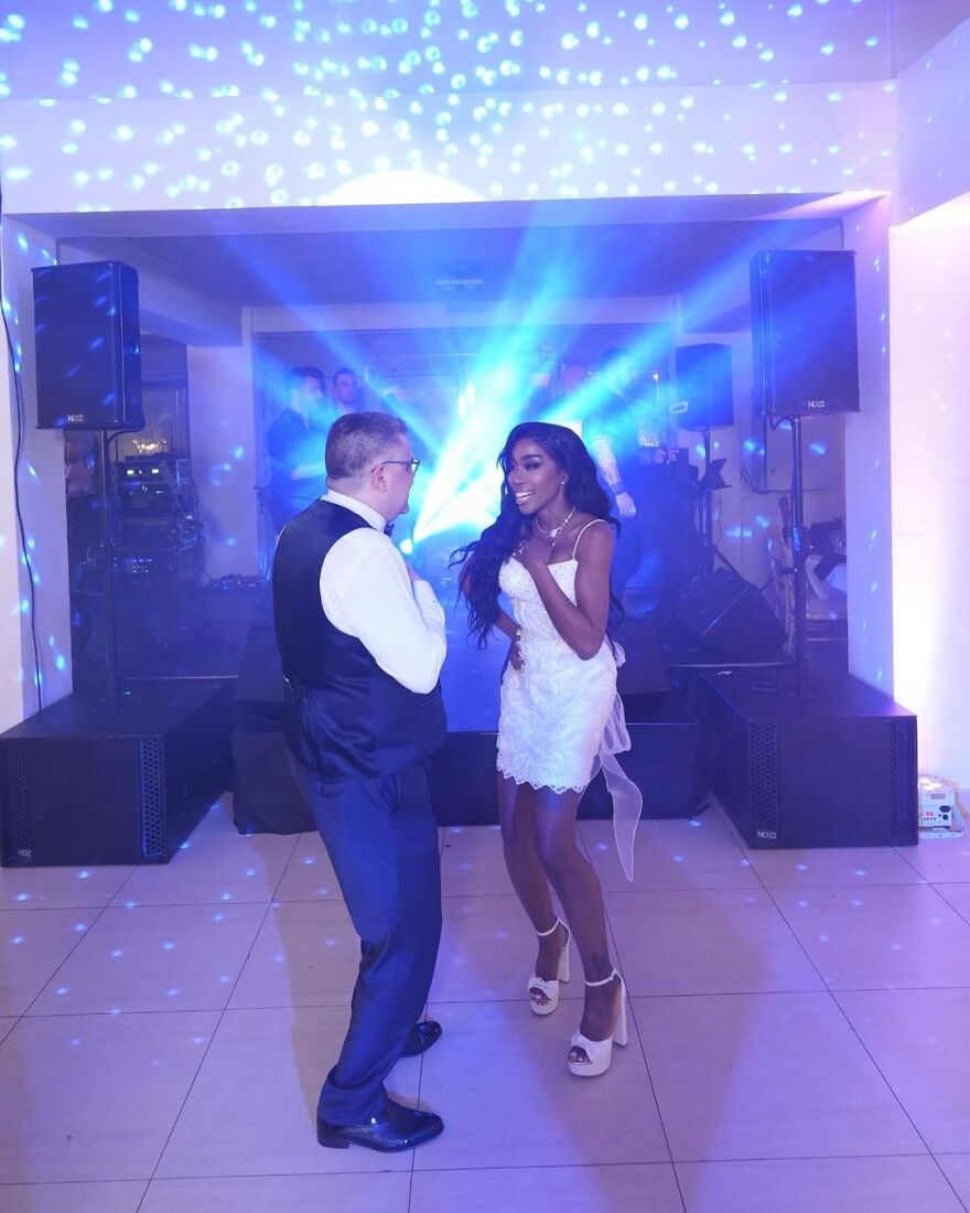 Ελίζαμπεθ Ελέτσι: Έλεγχος της ΑΑΔΕ και στο ινστιτούτο ομορφιάς της - Έψαξαν μέχρι την απόδειξη από το σούπερ μάρκετ