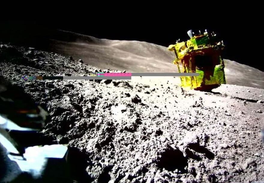 Ιαπωνία: Οι πρώτες φωτογραφίες από το ιαπωνικό διαστημικό σκάφος που έφτασε στη Σελήνη