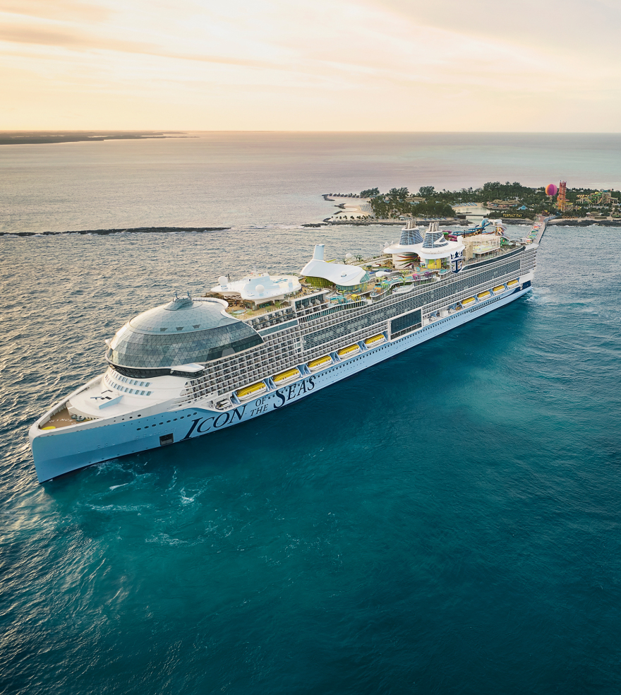 Icon of the Seas: Το μεγαλύτερο κρουαζιερόπλοιο στον πλανήτη ξεκινά το παρθενικό του ταξίδι (βίντεο & φωτογραφίες)