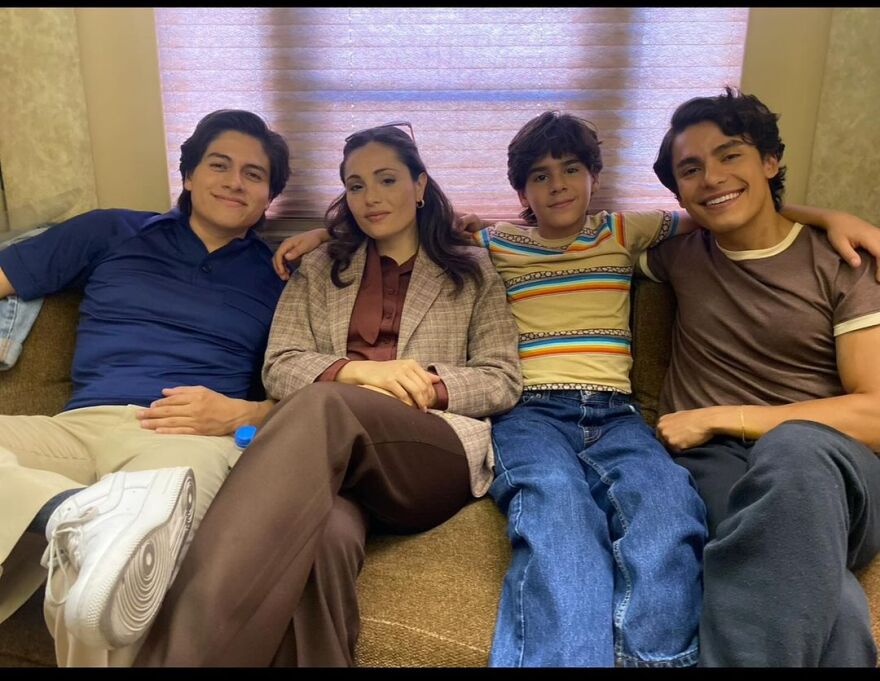 Griselda: Οι φωτογραφίες από τα γυρίσματα της σειράς του Netflix