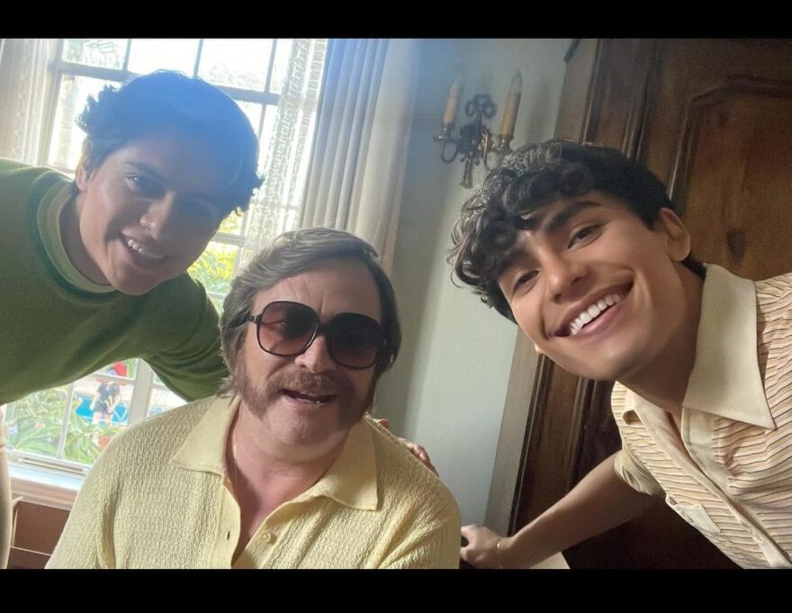 Griselda: Οι φωτογραφίες από τα γυρίσματα της σειράς του Netflix