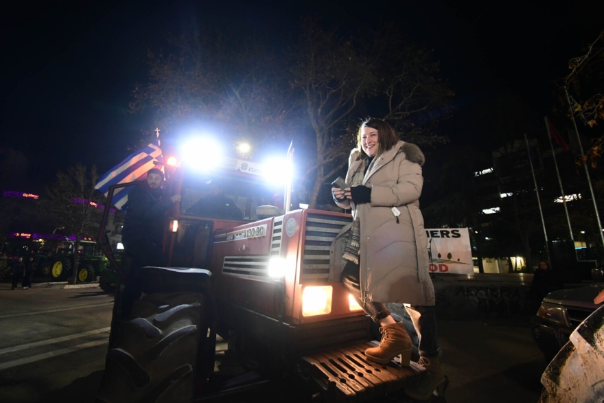 Αγροτικές κινητοποιήσεις: Οι αγρότες της Λάρισας «ζεσταίνουν» τα τρακτέρ για το αυριανό συλλαλητήριο