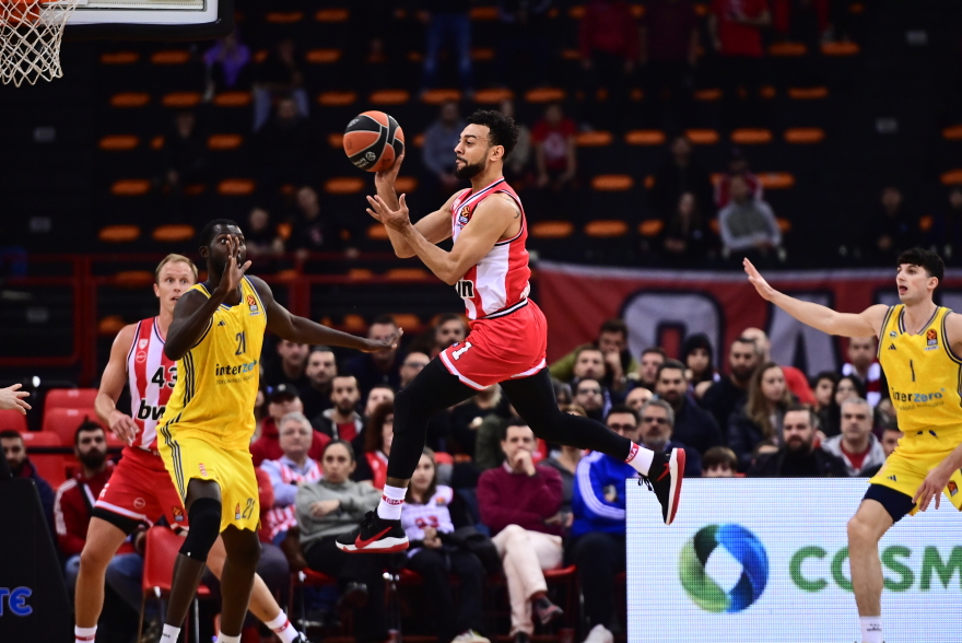 Euroleague, Ολυμπιακός - Άλμπα 101-87: Επιστροφή στις νίκες με τρίποντο σόου Κάνααν - Βίντεο, φωτογραφίες 