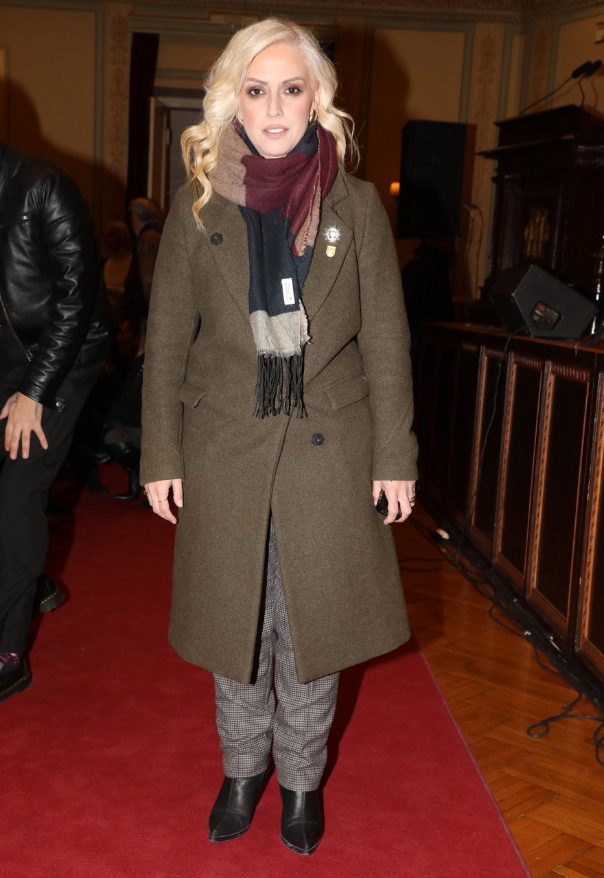 Σάννυ Μπαλτζή: Οι επώνυμοι που έδωσαν το «παρών» στην παρουσίαση της πρώτης της ποιητικής συλλογής