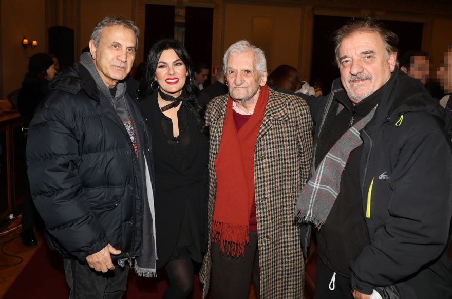 Σάννυ Μπαλτζή: Οι επώνυμοι που έδωσαν το «παρών» στην παρουσίαση της πρώτης της ποιητικής συλλογής