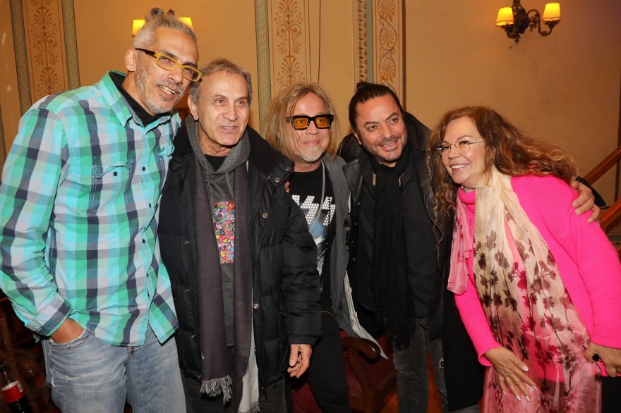 Σάννυ Μπαλτζή: Οι επώνυμοι που έδωσαν το «παρών» στην παρουσίαση της πρώτης της ποιητικής συλλογής