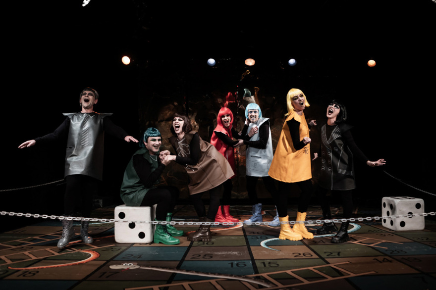 Μετά τη βροχή: Το ανατρεπτικό έργο του Καταλανού συγγραφέα Belbel επί σκηνής