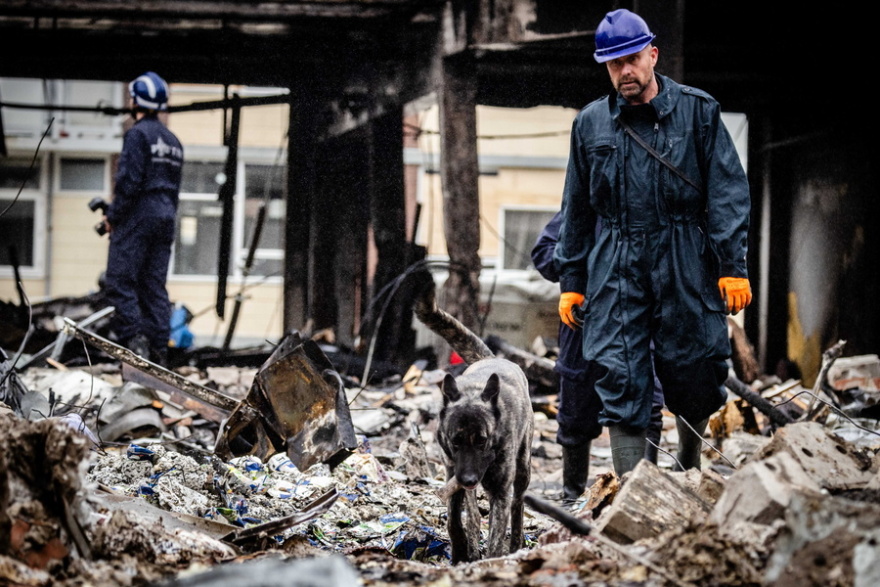 Δεκάδες τραυματίες από μεγάλη έκρηξη σε συγκρότημα κατοικιών στο Ρότερνταμ