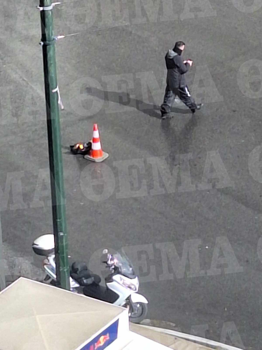 Έκλεισε η οδός Καραγιώργη Σερβίας στο Σύνταγμα λόγω ύποπτου αντικειμένου