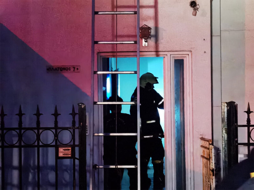 Αγία Παρασκευή: Ένας νεκρός από φωτιά σε διπλοκατοικία