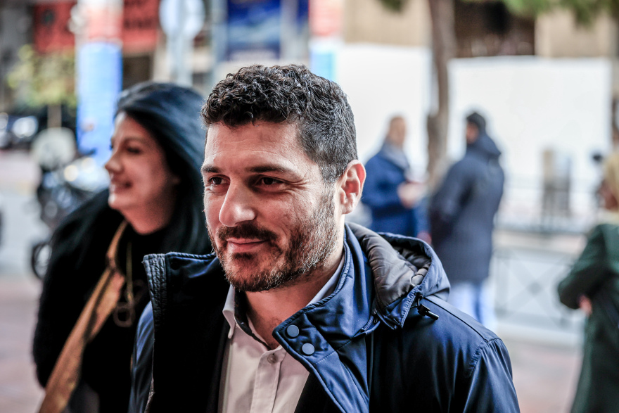 ΣΥΡΙΖΑ: Με καθυστέρηση πήγε ο Πολάκης στην Πολιτική Γραμματεία - Ιστορία επιστημονικής φαντασίας, είπε για την κόντρα με Κασσελάκη