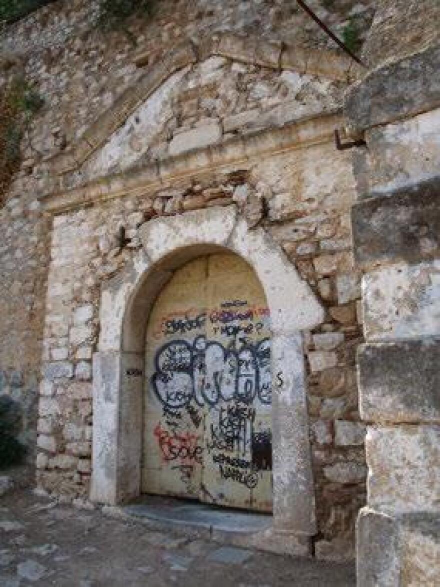 Ναύπλιο: Παρεμβάσεις από το Υπουργείο Πολιτισμού για την ένταξη της Ακροναυπλίας στην πόλη