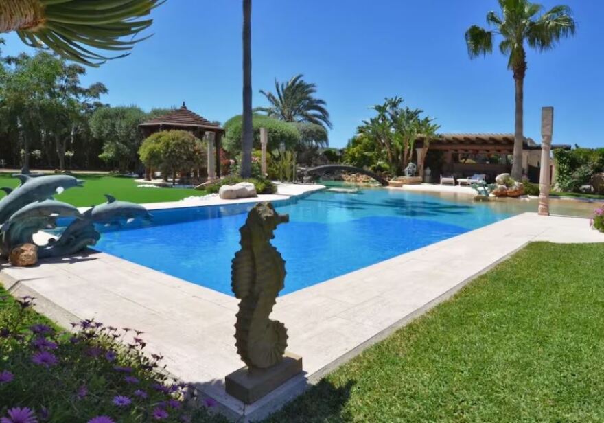 Γιούργκεν Κλοπ: Δημιουργεί τον δικό του οικολογικό παράδεισο στη Μαγιόρκα