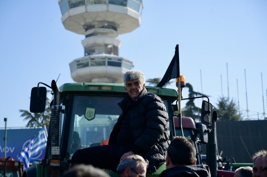 Θεσσαλονίκη: «Απόβαση» αγροτών - Εκατοντάδες τρακτέρ στην πόλη ενόψει της Agrotica, δείτε βίντεο
