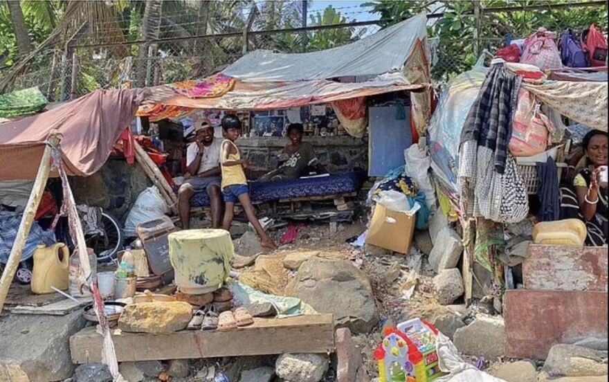 Η πριγκίπισσα των φτωχογειτονιών: Η Ινδή που θέλει να γίνει μοντέλο για να βγάλει την οικογένειά της από τη φτώχεια